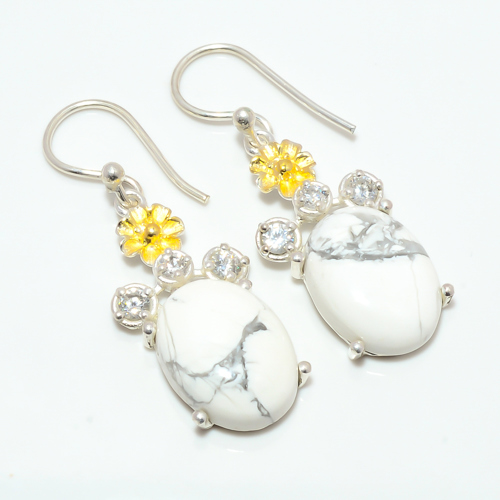 Howlite - Usa, Topaz Gemstone 925 Silver Handmade Earring, Gift for her, Silver Jewelry Earring, Elegant Earring, White Gemstone Earring, Drop/Dangle Earring