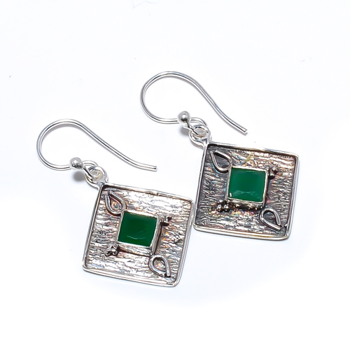 Emerald 925 Sterling Silver Israeli Jewelry Earring, Gift for her, Silver Jewelry Earring, Elegant Earring, Green Gemstone Earring, Drop/Dangle Earring