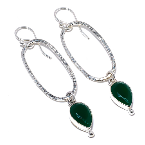 Emerald 925 Sterling Silver Israeli Jewelry Earring, Gift for her, Silver Jewelry Earring, Elegant Earring, Green Gemstone Earring, Drop/Dangle Earring