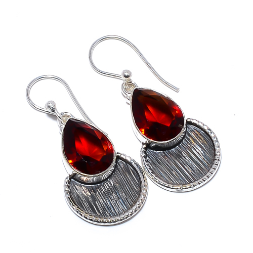 Garnet 925 Sterling Silver Israeli Jewelry Earring, Gift for her, Silver Jewelry Earring, Elegant Earring, Garnet Gemstone Earring, Drop/Dangle Earring