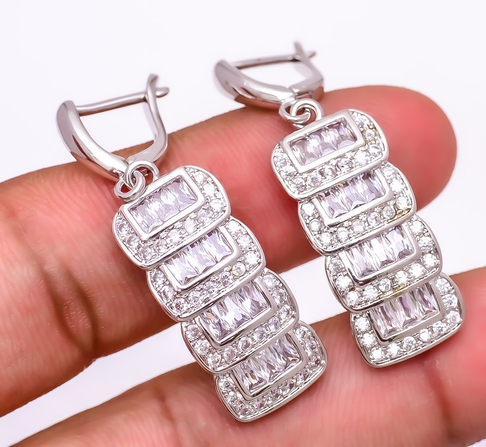 White Topaz 925 Sterling Silver Jewelry Earring 1.64" E6217-115