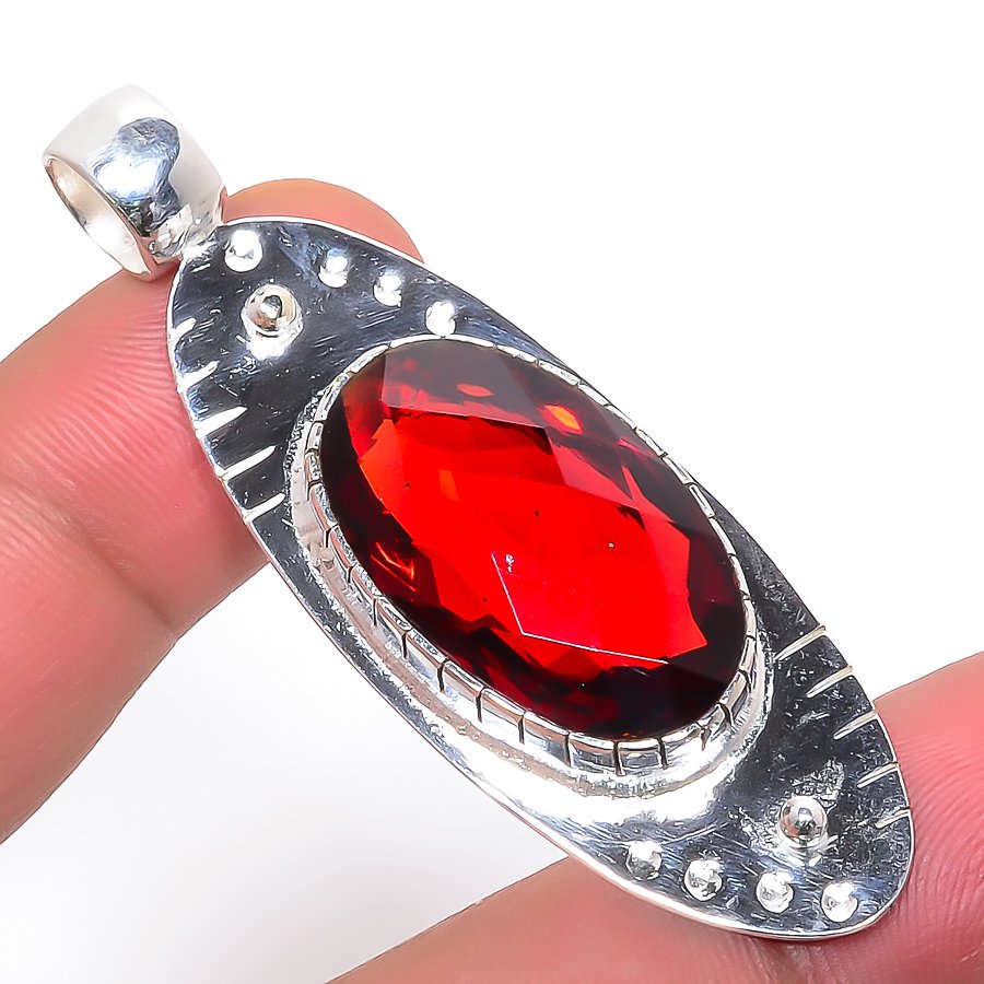 Garnet 925 Sterling Silver Pendant, Handmade Pendant, Oval Pendant, Red Pendant, Unique Silver Pendant, Fine Pendant, Silver Jewelry Pendant