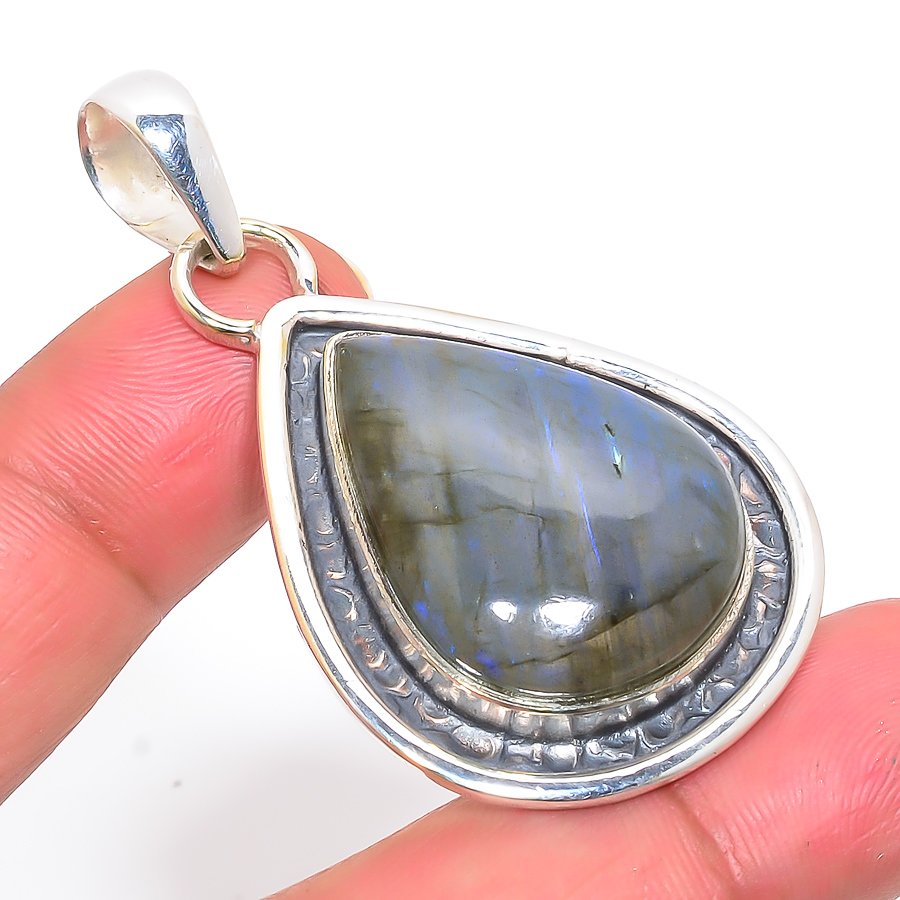 Labradorite 925 Sterling Silver Pendant, Handmade Pendant, Pear Pendant, Black Pendant, Unique Silver Pendant, Fine Pendant, Silver Jewelry Pendant