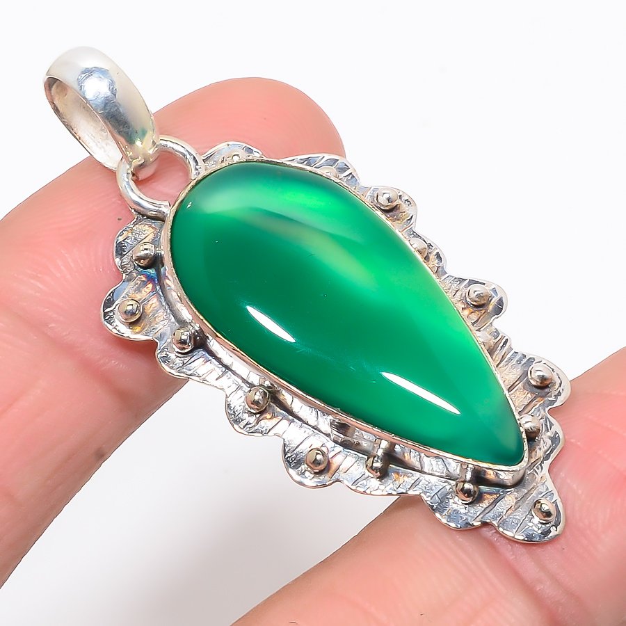 Green Onyx 925 Sterling Silver Pendant, Handmade Pendant, Pear Pendant, Green Pendant, Unique Silver Pendant, Fine Pendant, Silver Jewelry Pendant