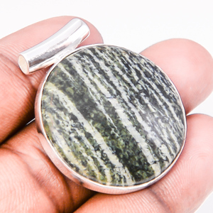 Swiss Green Opal 925 Sterling Silver Pendant, Handmade Pendant, Round Pendant, Green Pendant, Unique Silver Pendant, Fine Pendant, Silver Jewelry Pendant