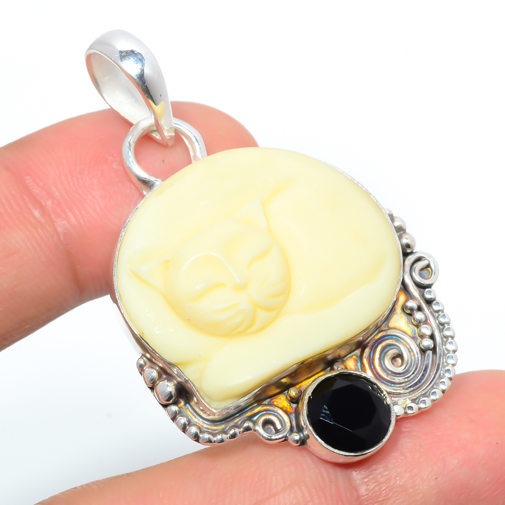 Sleeping Cat Clay & Onyx 925 Sterling Silver Pendant, Handmade Pendant, Fancy Pendant, Yellow Pendant, Unique Silver Pendant, Fine Pendant, Silver Jewelry Pendant