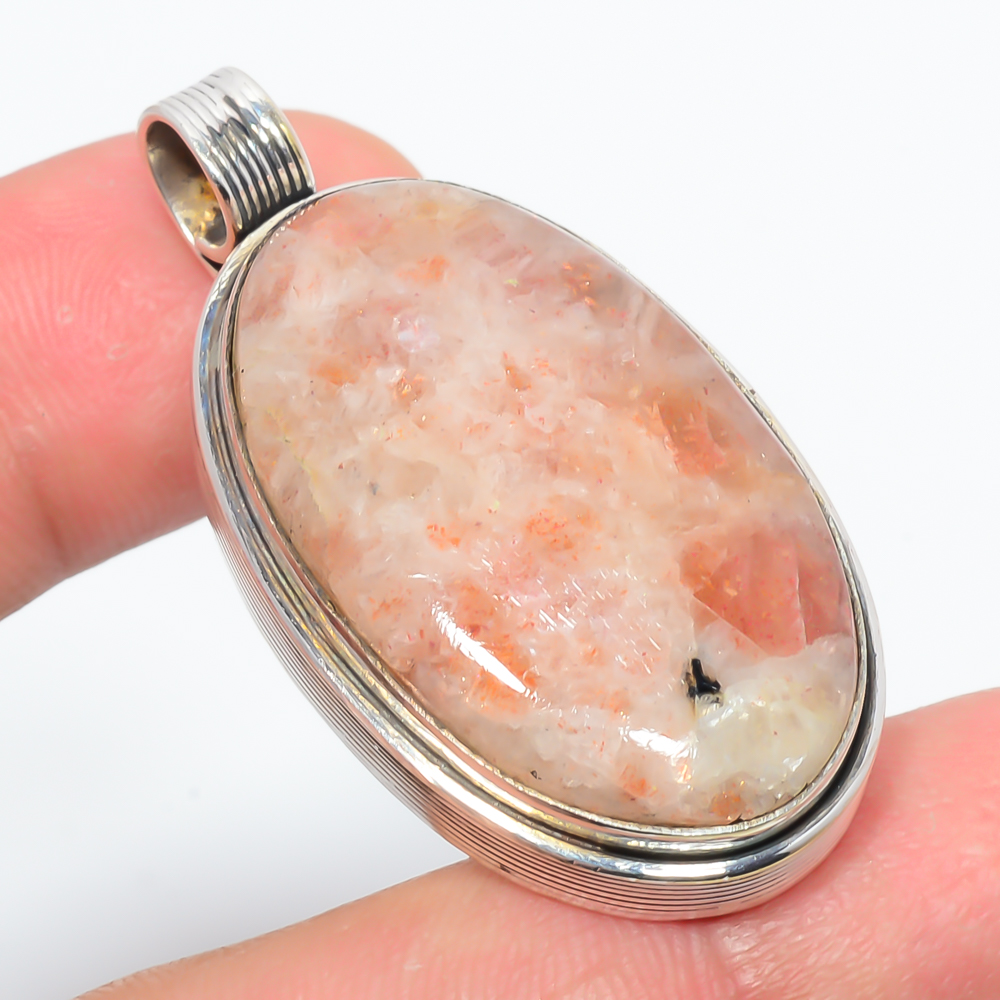 Golden Sunstone 925 Sterling Silver Pendant, Handmade Pendant, Oval Pendant, Golden Pendant, Unique Silver Pendant, Fine Pendant, Silver Jewelry Pendant