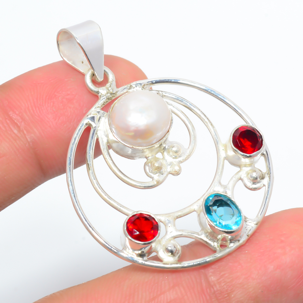 Fresh Water Pearl & Garnet 925 Sterling Silver Pendant, Handmade Pendant, Round Pendant, White Pendant, Unique Silver Pendant, Fine Pendant, Silver Jewelry Pendant