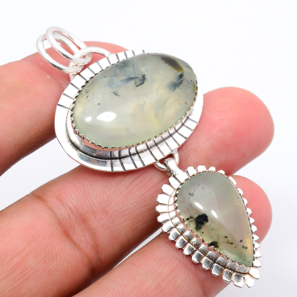 Prehnite 925 Sterling Silver Pendant, Handmade Pendant, Oval Pendant, Green Pendant, Unique Silver Pendant, Fine Pendant, Silver Jewelry Pendant