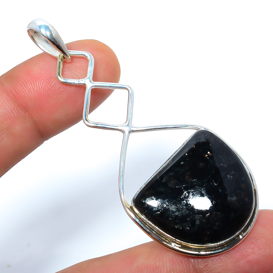 Nummite 925 Sterling Silver Pendant, Handmade Pendant, Oval Pendant, Black Pendant, Unique Silver Pendant, Fine Pendant, Silver Jewelry Pendant