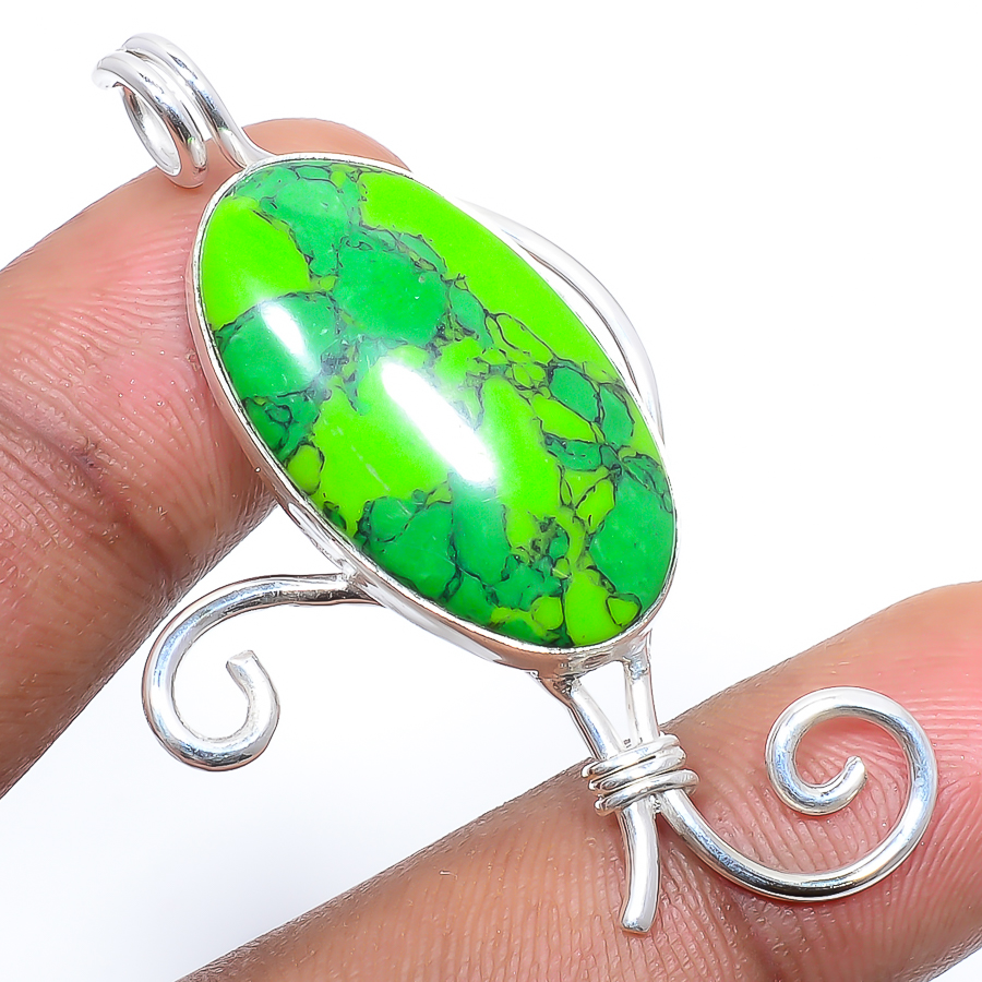 Green Turquoise 925 Sterling Silver Pendant, Handmade Pendant, Oval Pendant, Green Pendant, Unique Silver Pendant, Fine Pendant, Silver Jewelry Pendant
