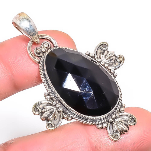 Black Onyx 925 Sterling Silver Pendant, Handmade Pendant, Pear Pendant, Black Pendant, Unique Silver Pendant, Fine Pendant, Silver Jewelry Pendant