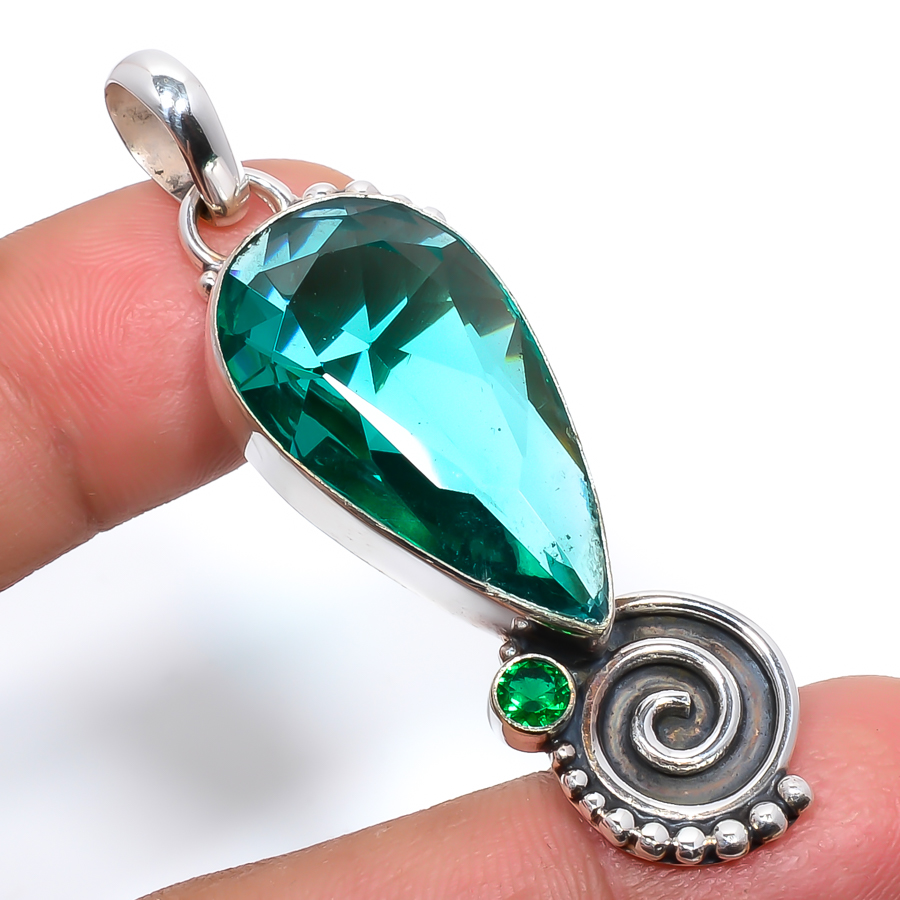 Emerald Quartz 925 Sterling Silver Pendant, Handmade Pendant, Pear Pendant, Green Pendant, Unique Silver Pendant, Fine Pendant, Silver Jewelry Pendant