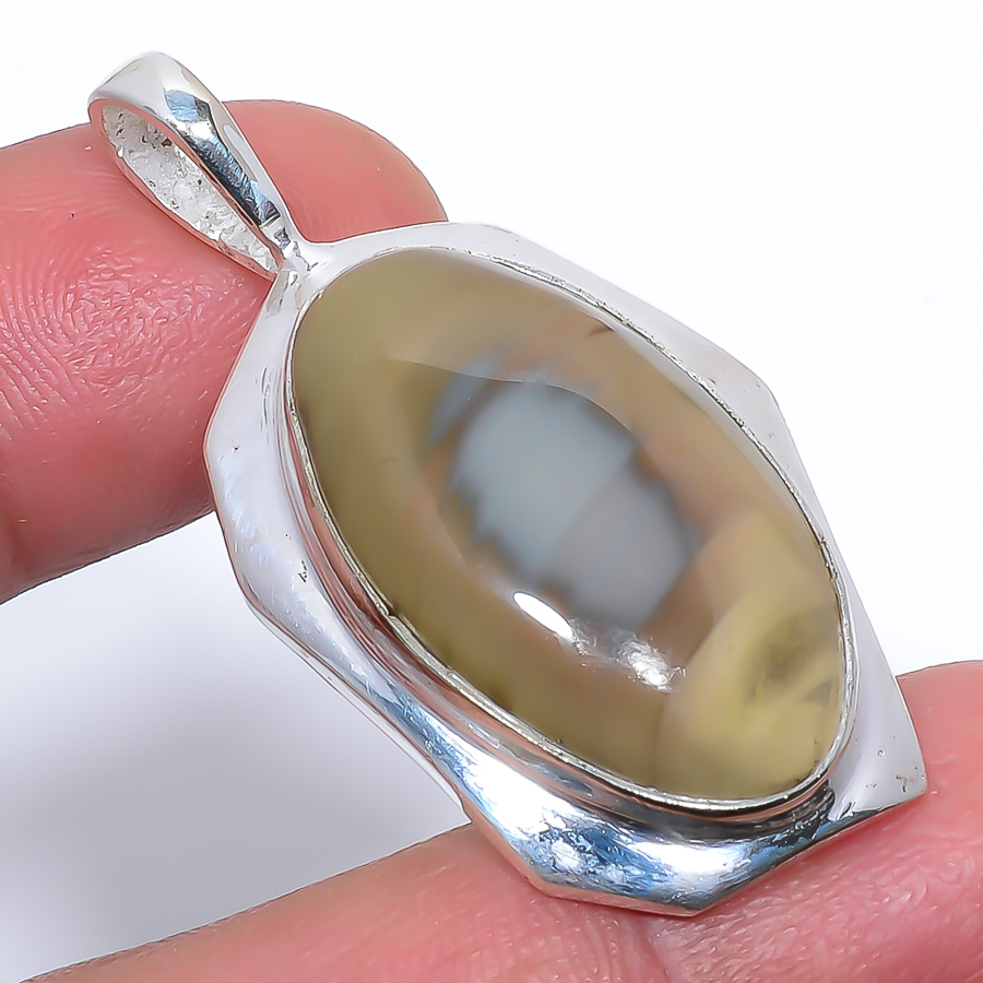 Imperial Jasper 925 Sterling Silver Pendant, Handmade Pendant, Oval Pendant, Green Pendant, Unique Silver Pendant, Fine Pendant, Silver Jewelry Pendant
