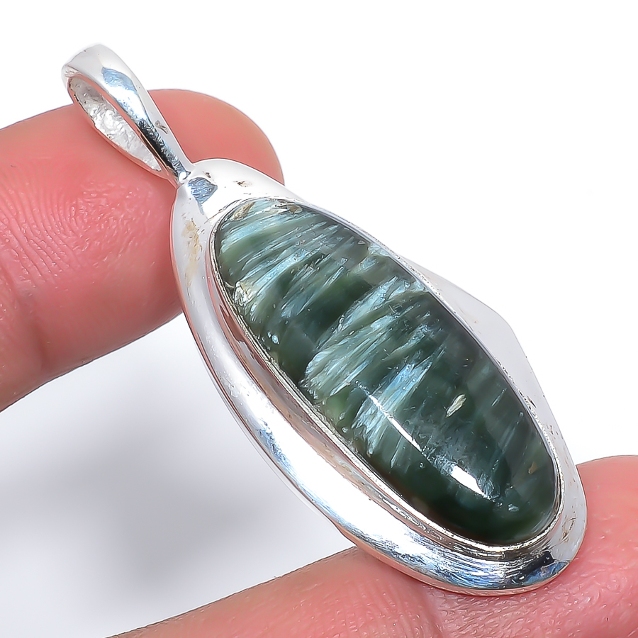 Seraphinite - 925 Sterling Silver Pendant, Handmade Pendant, Oval Pendant, Green Pendant, Unique Silver Pendant, Fine Pendant, Silver Jewelry Pendant