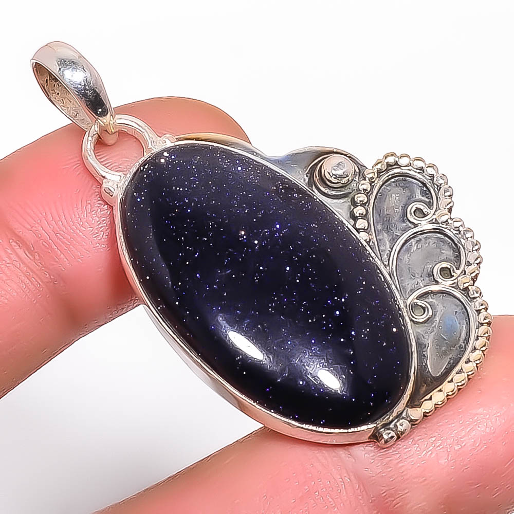 Blue Sunstone 925 Sterling Silver Pendant, Handmade Pendant, Oval Pendant, Blue Pendant, Unique Silver Pendant, Fine Pendant, Silver Jewelry Pendant