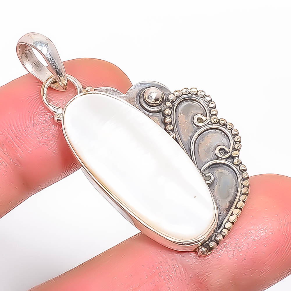 Mother Of Pearl 925 Sterling Silver Pendant, Handmade Pendant, Oval Pendant, White Pendant, Unique Silver Pendant, Fine Pendant, Silver Jewelry Pendant
