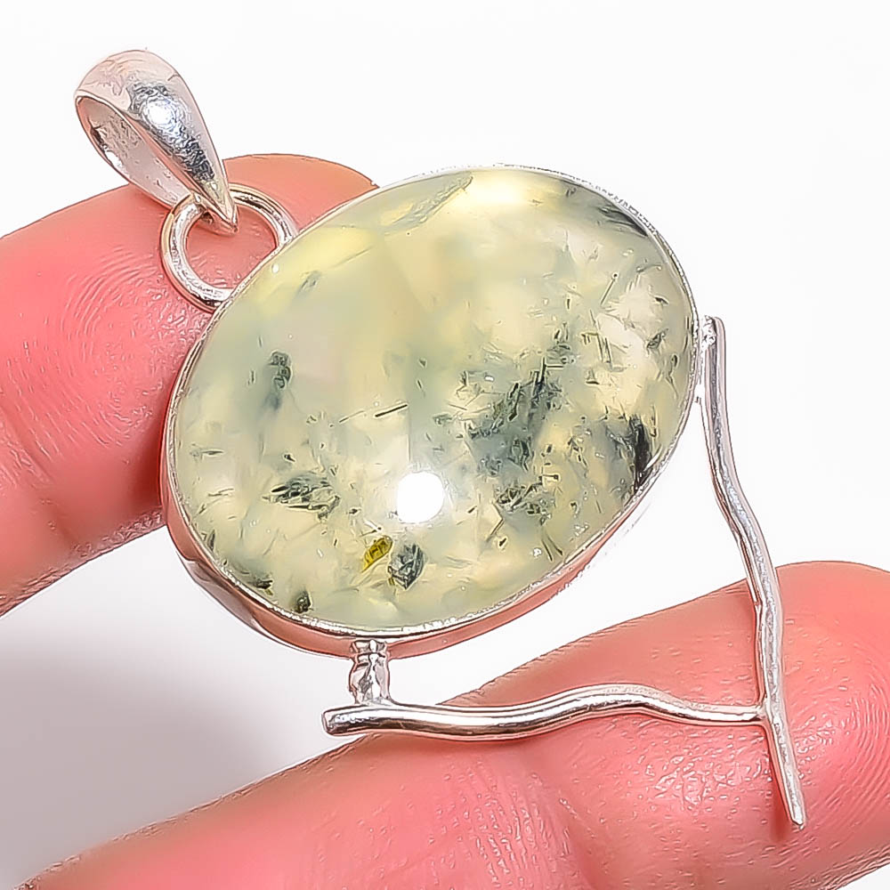 Moss Prehnite 925 Sterling Silver Pendant, Handmade Pendant, Oval Pendant, Green Pendant, Unique Silver Pendant, Fine Pendant, Silver Jewelry Pendant