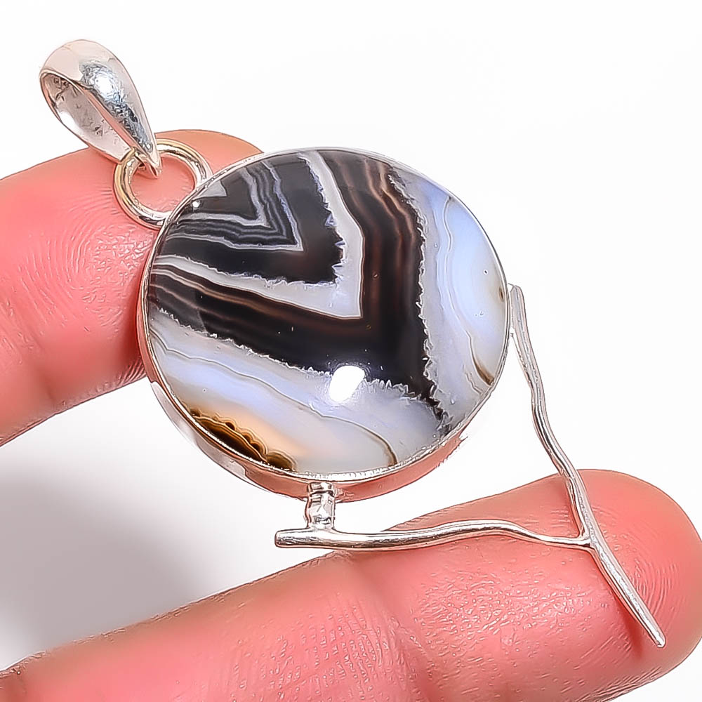 Banded Agate 925 Sterling Silver Pendant, Handmade Pendant, Oval Pendant, Black Pendant, Unique Silver Pendant, Fine Pendant, Silver Jewelry Pendant