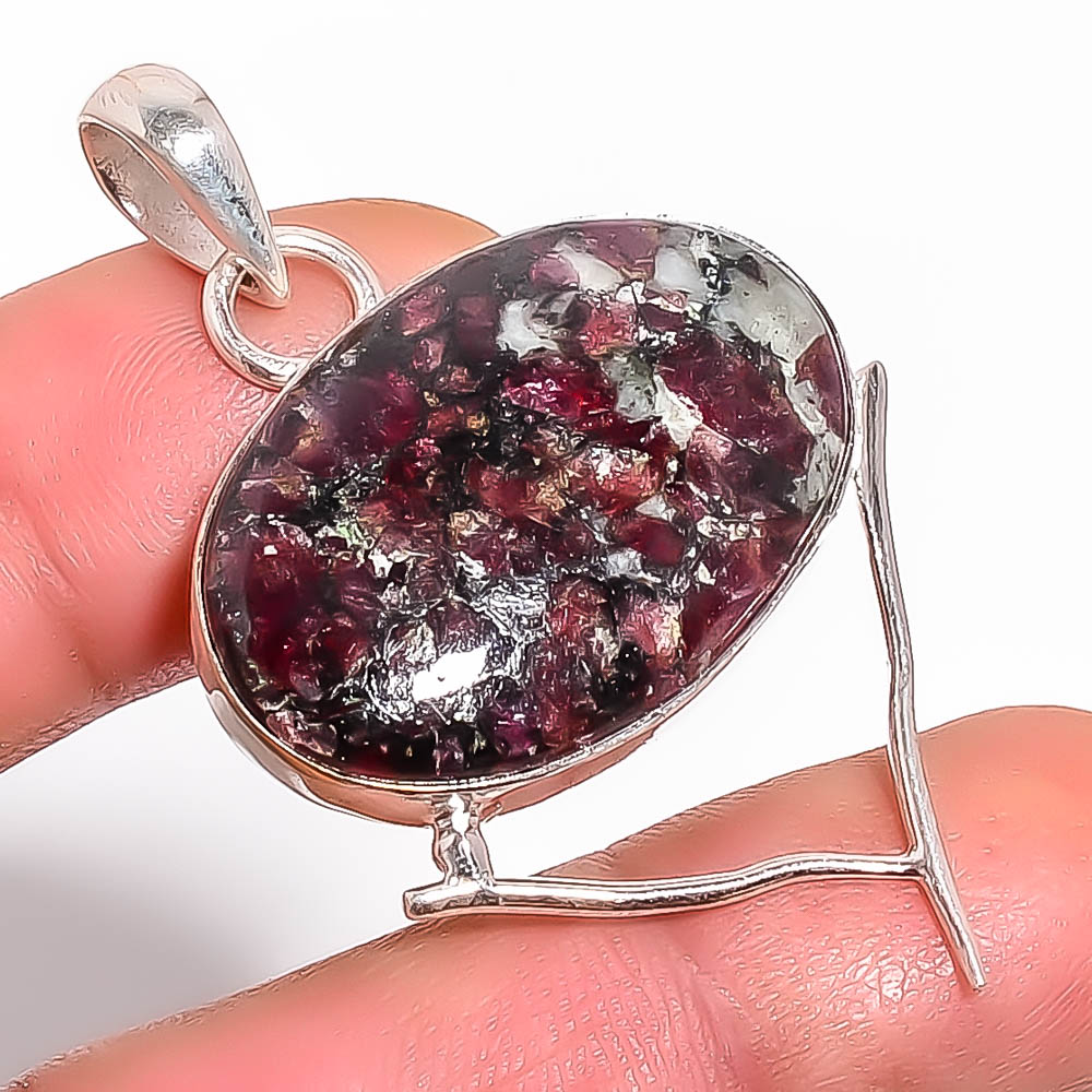Eudialyte 925 Sterling Silver Pendant, Handmade Pendant, Oval Pendant, Pink Pendant, Unique Silver Pendant, Fine Pendant, Silver Jewelry Pendant