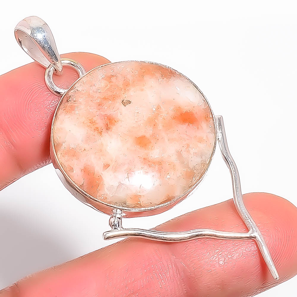 Golden Sunstone 925 Sterling Silver Pendant, Handmade Pendant, Round Pendant, Golden Pendant, Unique Silver Pendant, Fine Pendant, Silver Jewelry Pendant