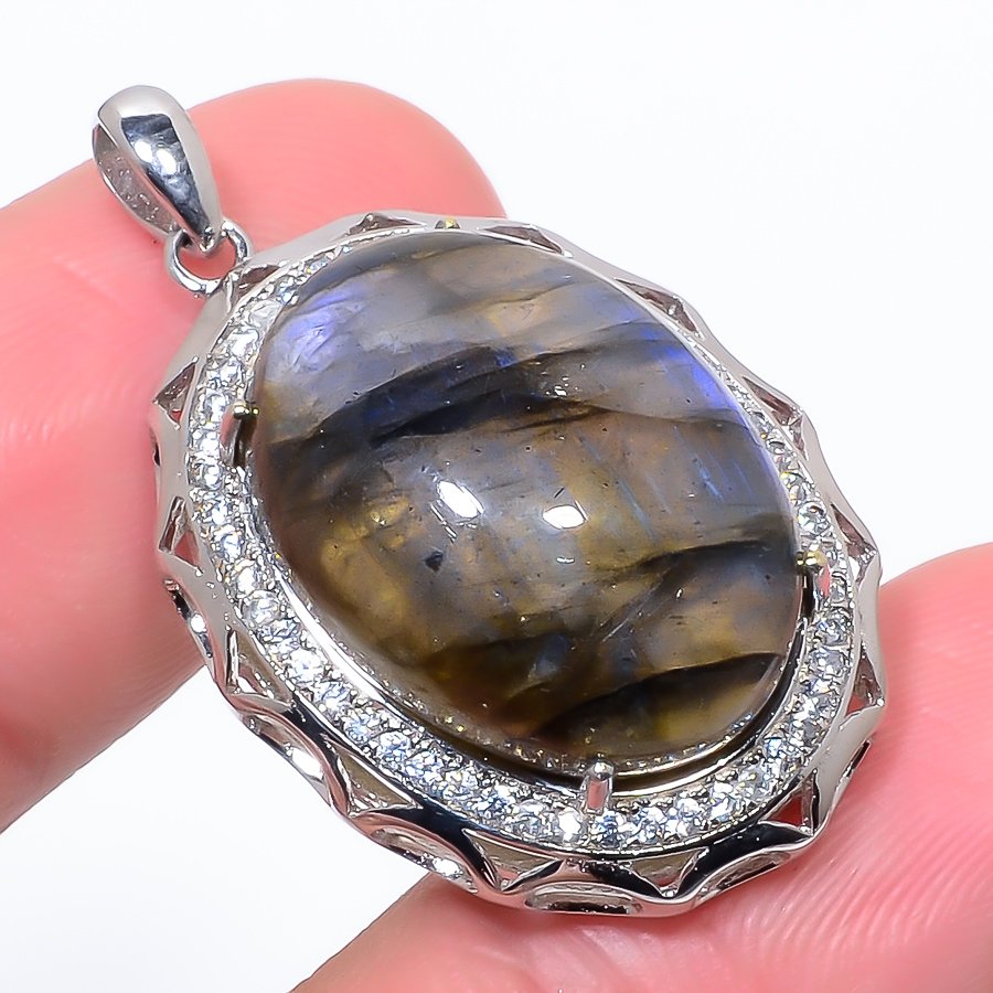 Labradorite & Cz 925 Sterling Silver Pendant, Handmade Pendant, Oval Pendant, Black Pendant, Unique Silver Pendant, Fine Pendant, Silver Jewelry Pendant