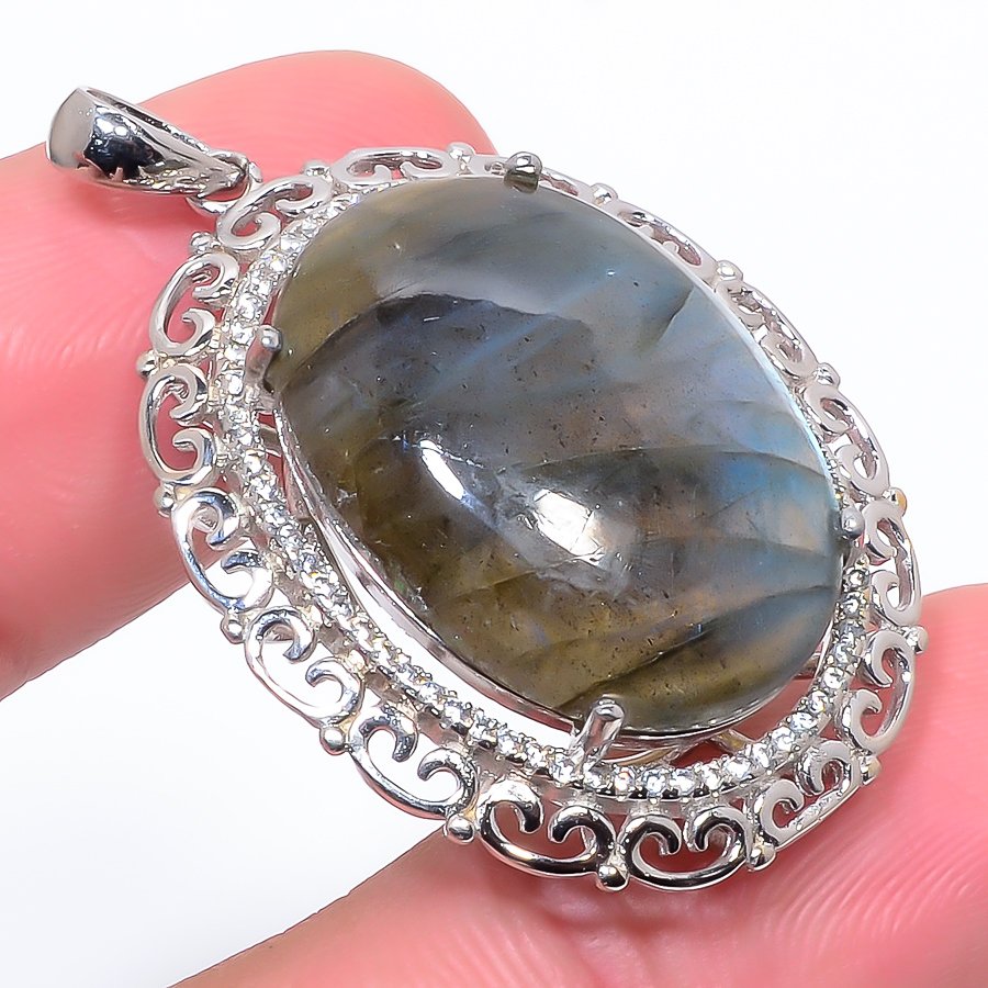 Labradorite & Cz 925 Sterling Silver Pendant, Handmade Pendant, Oval Pendant, Black Pendant, Unique Silver Pendant, Fine Pendant, Silver Jewelry Pendant