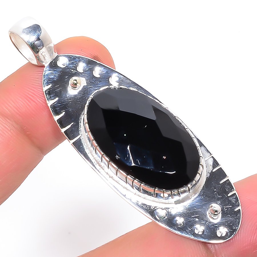 Black Onyx 925 Sterling Silver Pendant, Handmade Pendant, Oval Pendant, Black Pendant, Unique Silver Pendant, Fine Pendant, Silver Jewelry Pendant