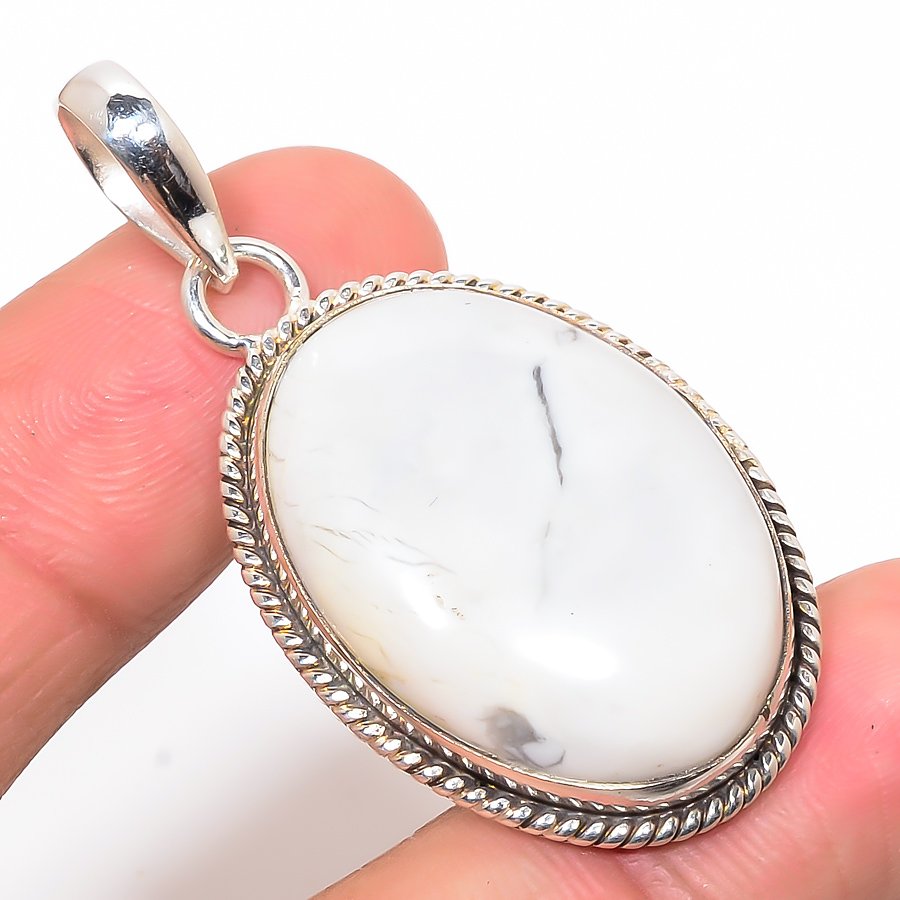 Howlite 925 Sterling Silver Pendant, Handmade Pendant, Oval Pendant, White Pendant, Unique Silver Pendant, Fine Pendant, Silver Jewelry Pendant