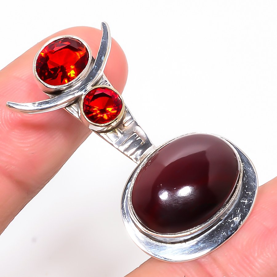 Red Mookaite & Garnet 925 Sterling Silver Pendant, Handmade Pendant, Oval Pendant, Red Pendant, Unique Silver Pendant, Fine Pendant, Silver Jewelry Pendant