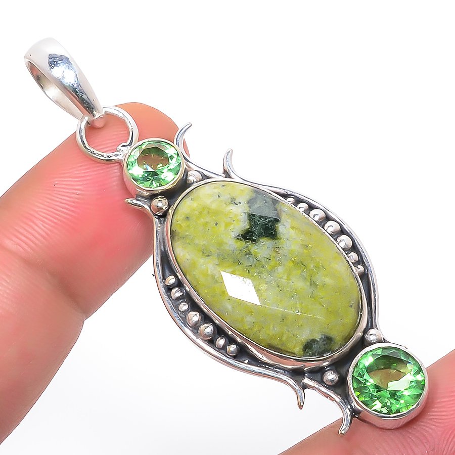 Serpentine & Green Amethyst 925 Sterling Silver Pendant, Handmade Pendant, Oval Pendant, Green Pendant, Unique Silver Pendant, Fine Pendant, Silver Jewelry Pendant