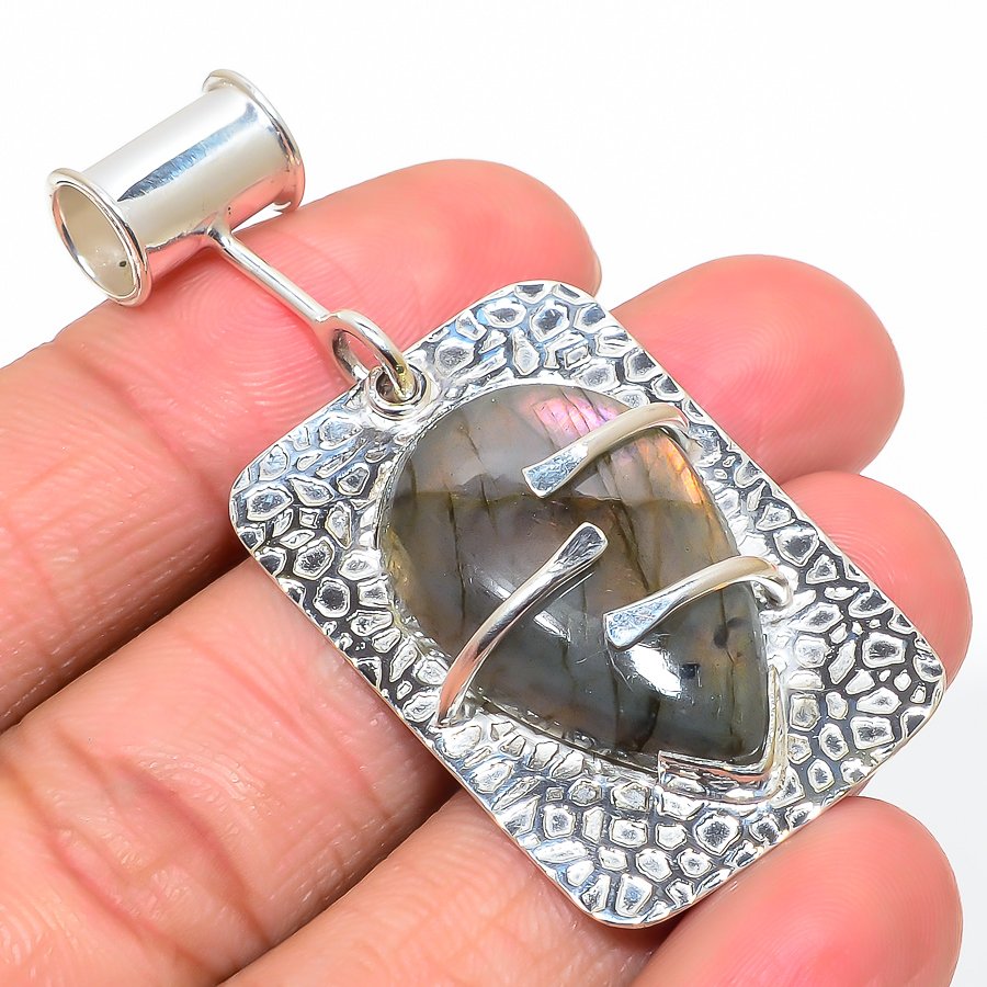 Labradorite 925 Sterling Silver Pendant, Handmade Pendant, Pear Pendant, Black Pendant, Unique Silver Pendant, Fine Pendant, Silver Jewelry Pendant