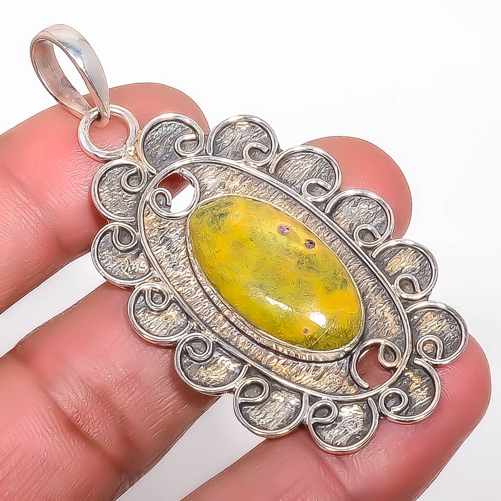 Atlantisite Stichite 925 Sterling Silver Pendant, Handmade Pendant, Oval Pendant, Green Pendant, Unique Silver Pendant, Fine Pendant, Silver Jewelry Pendant