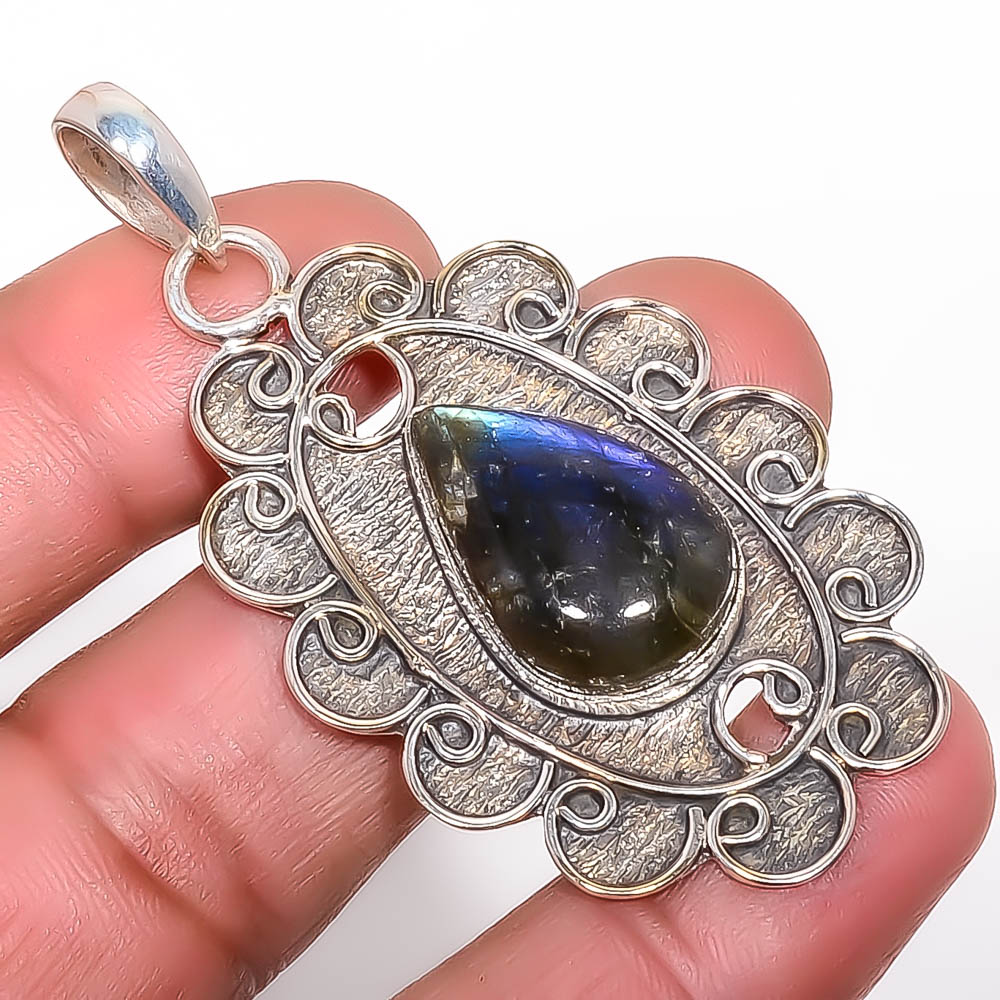 Labradorite 925 Sterling Silver Pendant, Handmade Pendant, Pear Pendant, Black Pendant, Unique Silver Pendant, Fine Pendant, Silver Jewelry Pendant