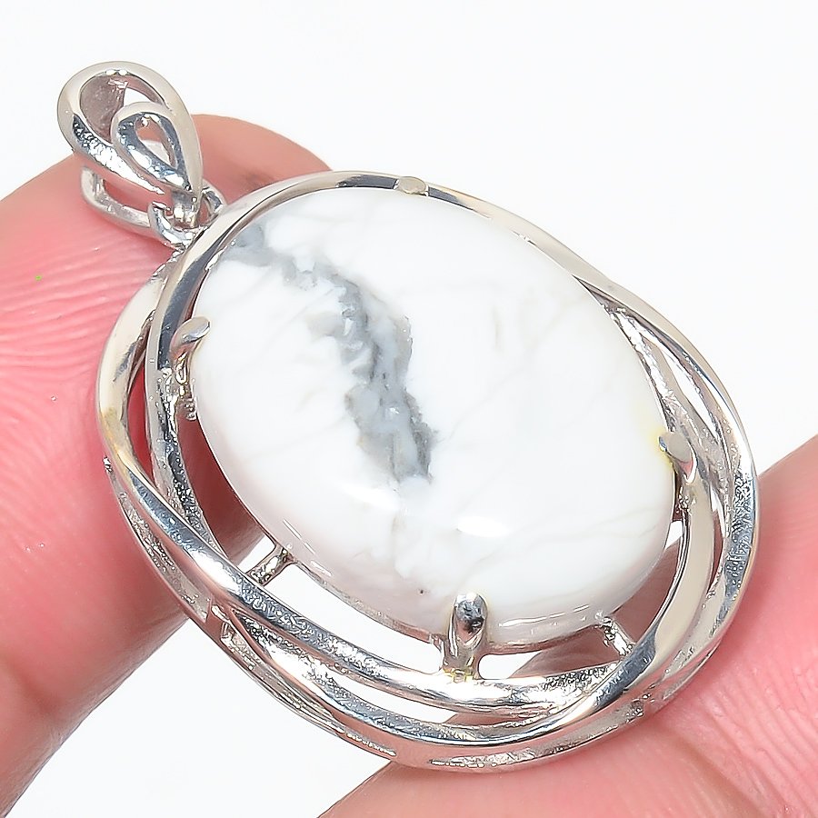 Howlite 925 Sterling Silver Pendant, Handmade Pendant, Oval Pendant, White Pendant, Unique Silver Pendant, Fine Pendant, Silver Jewelry Pendant