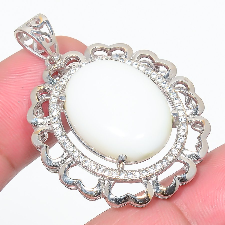 White Coral & Cz 925 Sterling Silver Pendant, Handmade Pendant, Oval Pendant, White Pendant, Unique Silver Pendant, Fine Pendant, Silver Jewelry Pendant