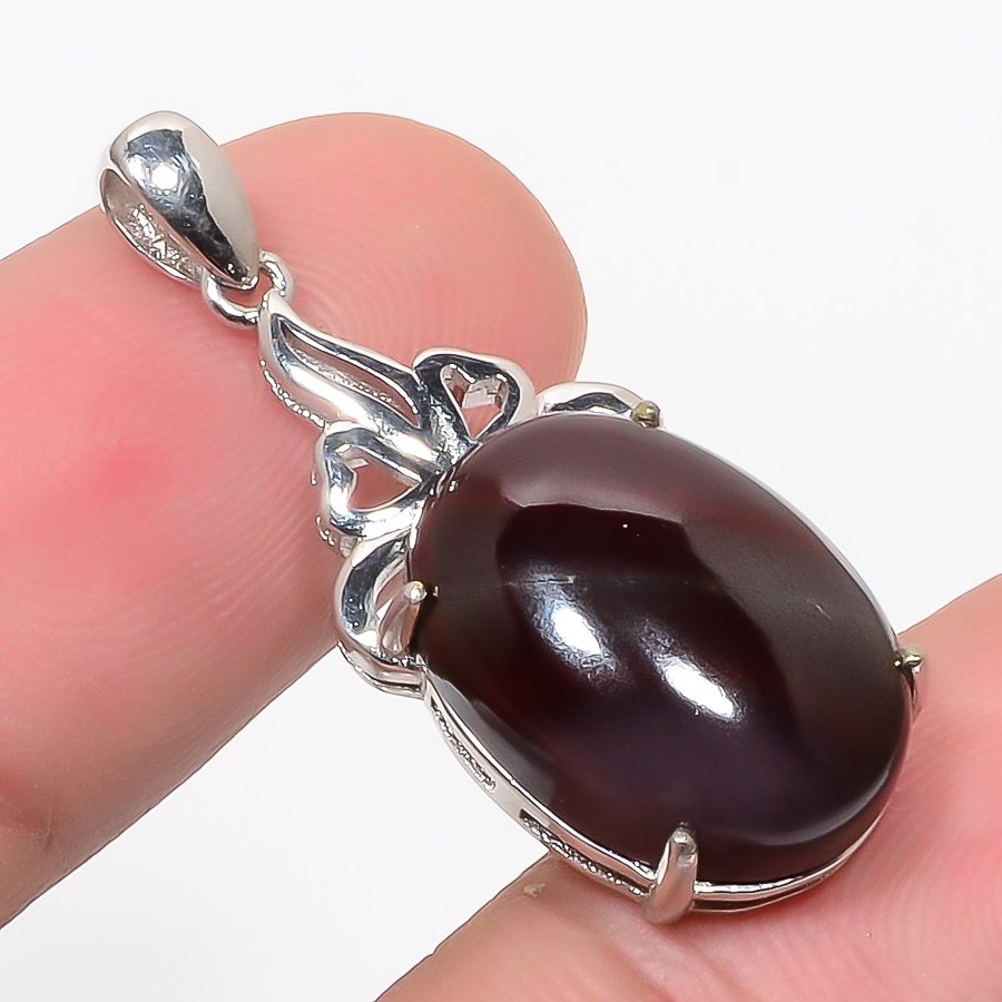 Red Mookaite 925 Sterling Silver Pendant, Handmade Pendant, Oval Pendant, Red Pendant, Unique Silver Pendant, Fine Pendant, Silver Jewelry Pendant