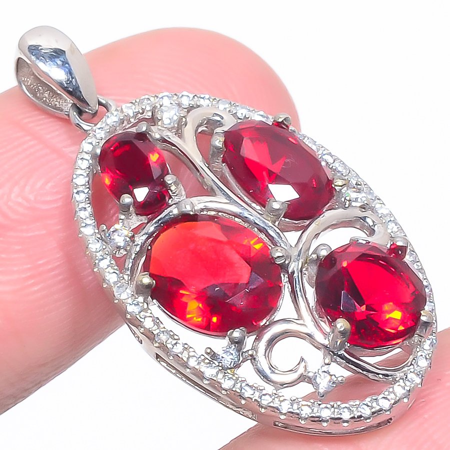 Garnet 925 Sterling Silver Pendant, Handmade Pendant, Oval Pendant, Red Pendant, Unique Silver Pendant, Fine Pendant, Silver Jewelry Pendant
