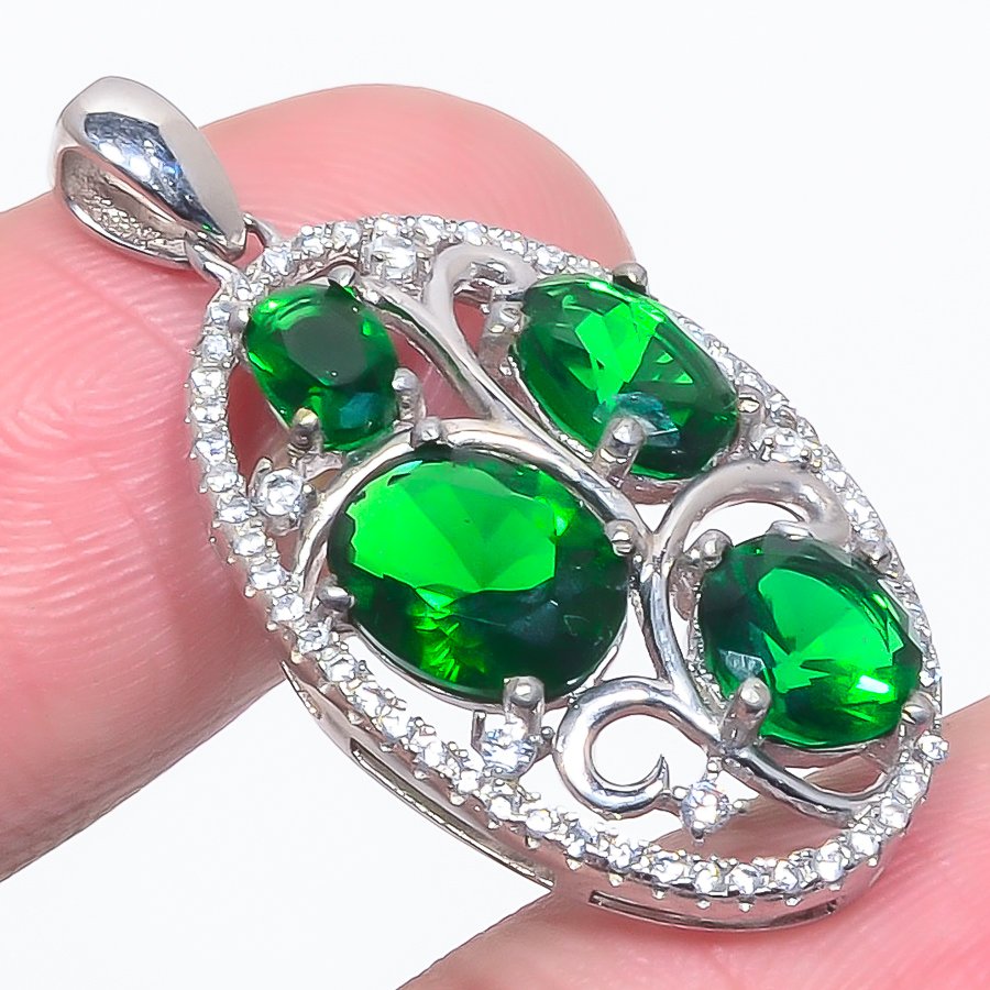 Tsavorite Quartz & Topaz 925 Sterling Silver Pendant, Handmade Pendant, Oval Pendant, Green Pendant, Unique Silver Pendant, Fine Pendant, Silver Jewelry Pendant