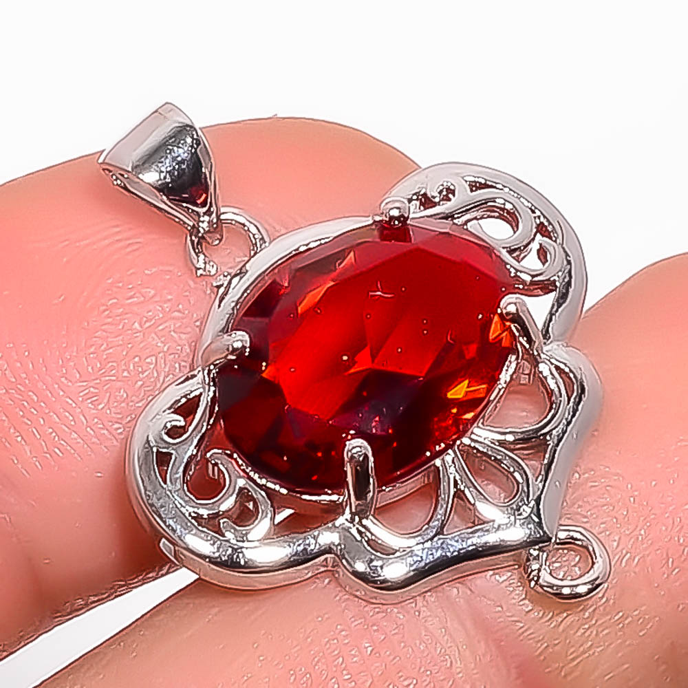 Garnet 925 Sterling Silver Pendant, Handmade Pendant, Oval Pendant, Red Pendant, Unique Silver Pendant, Fine Pendant, Silver Jewelry Pendant
