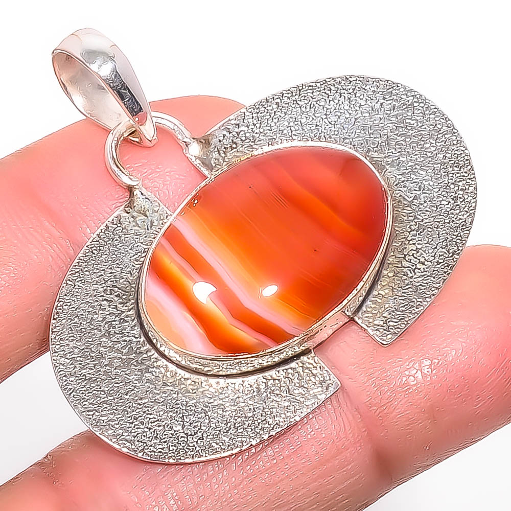 Banded Carnelian 925 Sterling Silver Pendant, Handmade Pendant, Oval Pendant, Red Pendant, Unique Silver Pendant, Fine Pendant, Silver Jewelry Pendant