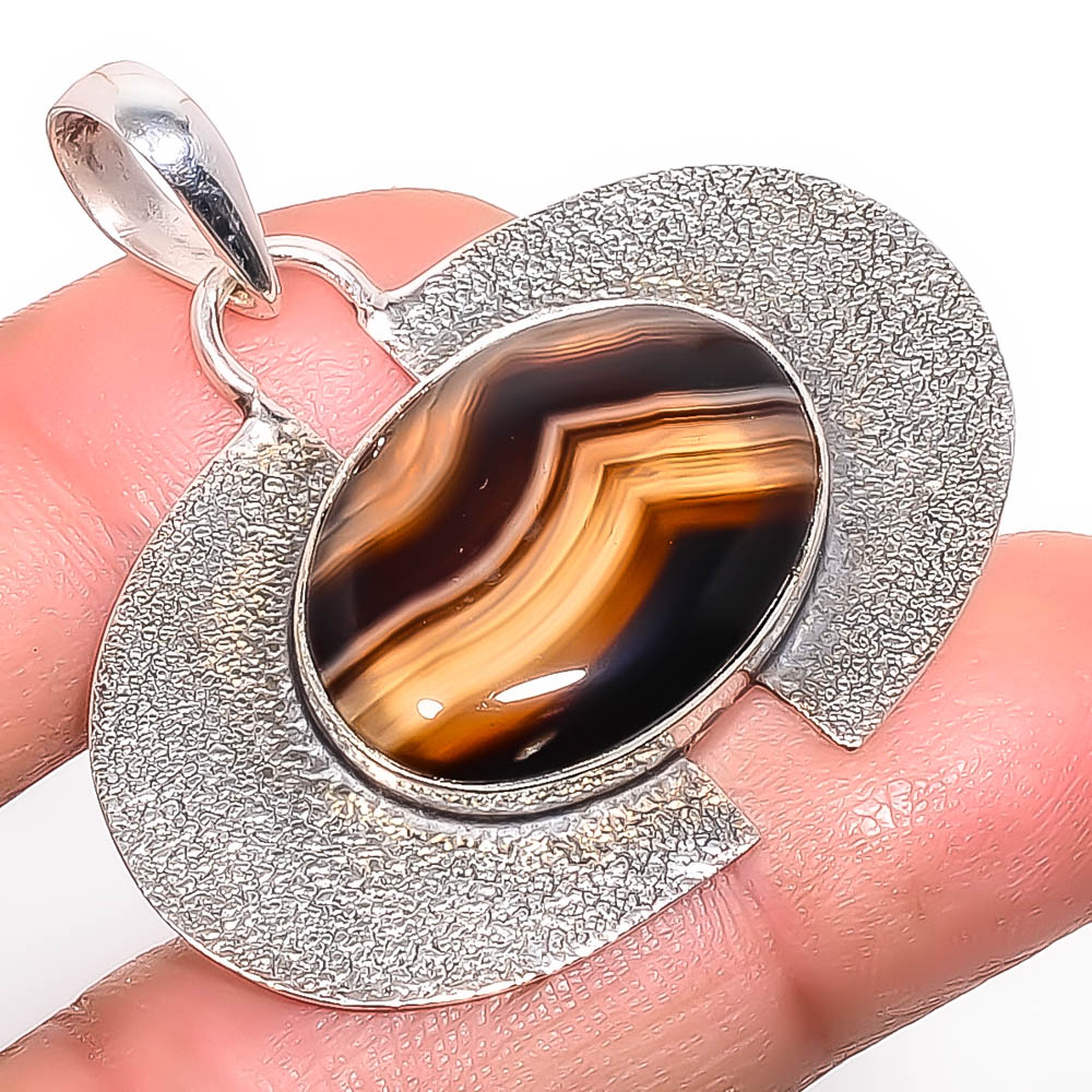 Banded Agate 925 Sterling Silver Pendant, Handmade Pendant, Oval Pendant, Black Pendant, Unique Silver Pendant, Fine Pendant, Silver Jewelry Pendant