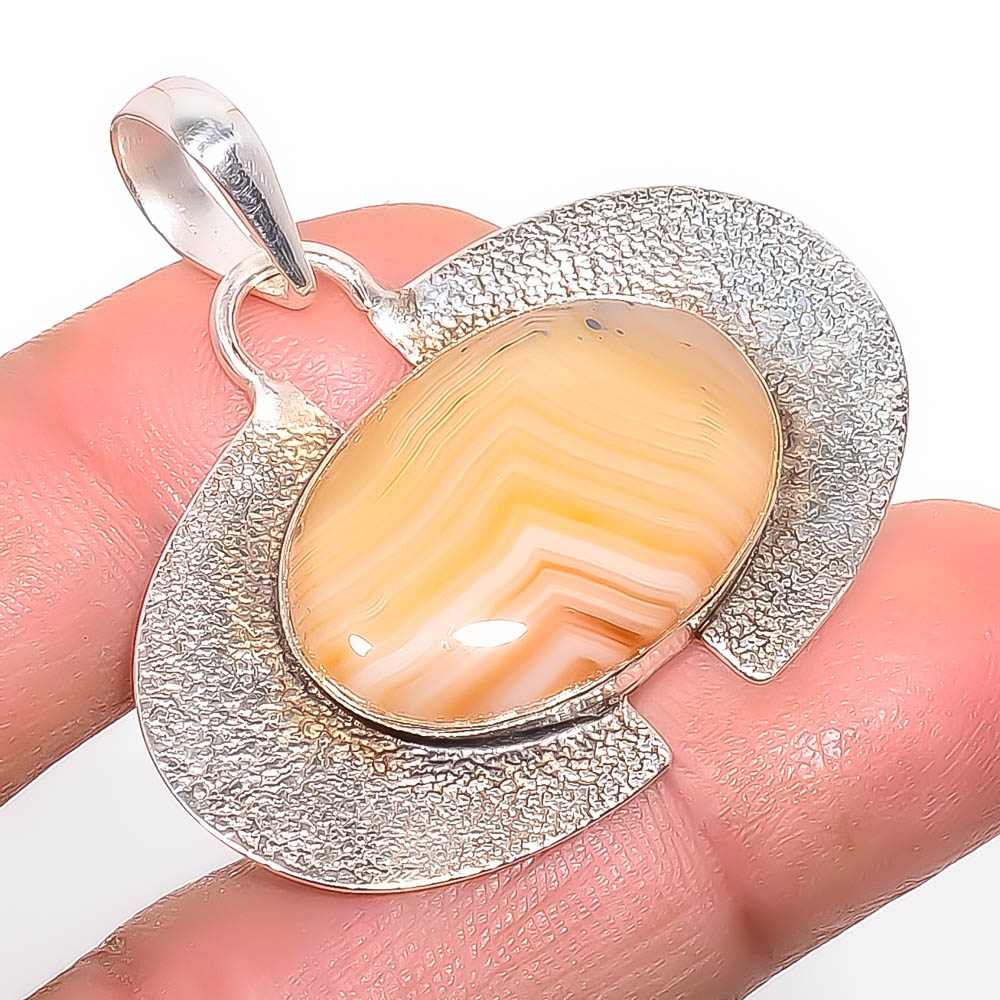 Yellow Banded Agate 925 Sterling Silver Pendant, Handmade Pendant, Oval Pendant, Yellow Pendant, Unique Silver Pendant, Fine Pendant, Silver Jewelry Pendant