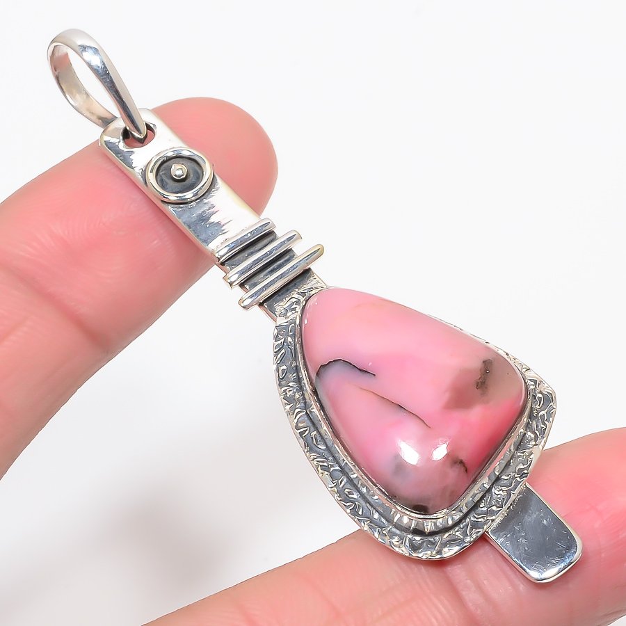Rhodonite 925 Sterling Silver Pendant, Handmade Pendant, Trillion Pendant, Pink Pendant, Unique Silver Pendant, Fine Pendant, Silver Jewelry Pendant